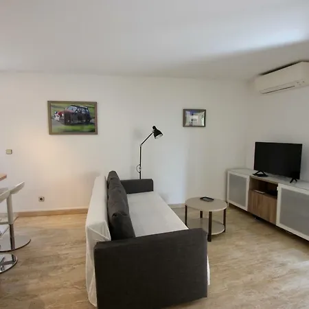 Apartment Fauvettes Sea *