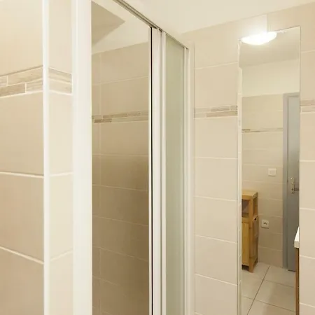 Apartment Fauvettes Sea